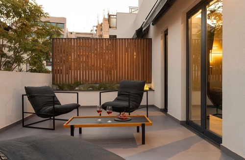 Makrigianni Hotel | 11 Enteka Acropolis Suites
