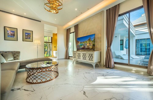 Hua Hin Hotel | Phukalini Luxury Pool Villa & Onsen