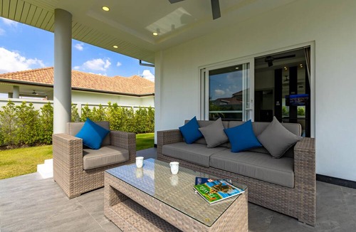 Hua Hin Villa | Modern 3 Bedroom Pool Villa MS24