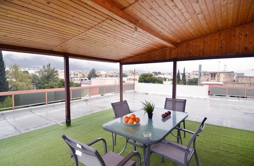 Agia Paraskevi Apartment | Agia Paraskevi, a cozy and minimal retire