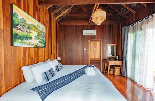 Hang Dong Hotel | Tongna Cottage Natural Resort