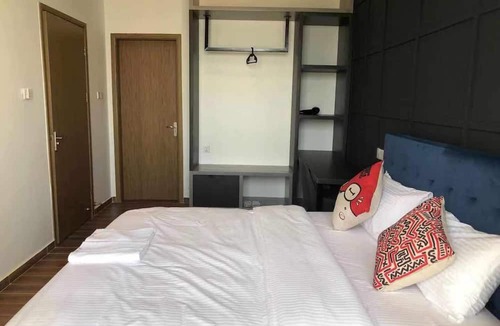Phnom Penh City Centre House | Skyline