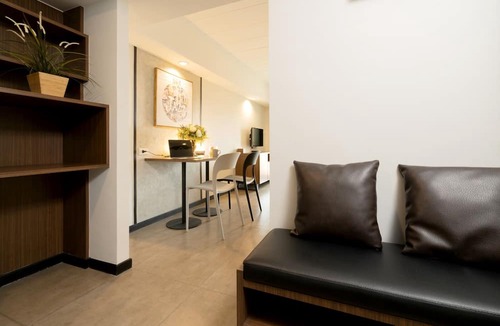 Hua Mak Hotel | The Home Hotel