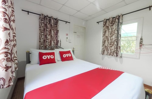 Tha Sao Hotel | OYO 75325 Our House Tha Sao