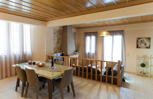 Panormos Apartment | Holiday House in Panormos with Little Garden,Pool