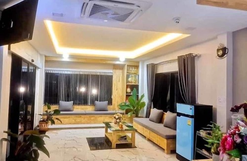 Warin Chamrap Hotel | Add Ubon Hotel
