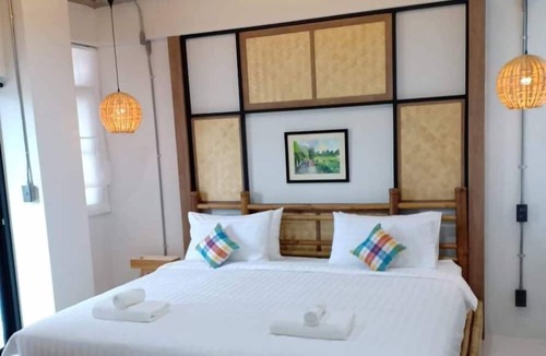 Nai Mueang Hostel | Luck Esan Loft - Hostel