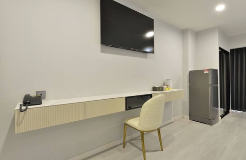 Tak Hotel | Berich Hotel