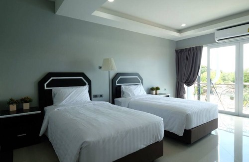 South Pattaya Hotel | The Tung