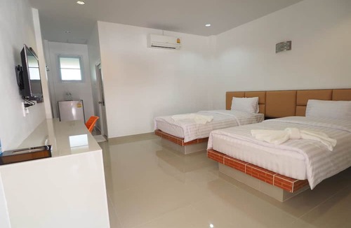 Surin Hotel | The Phant Hotel