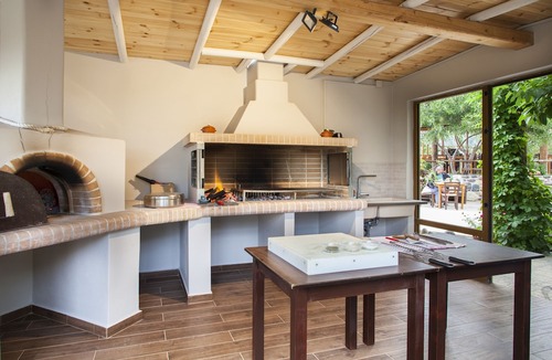 Diskos House | Mythos Suites Diskos
