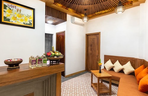 Siem Reap Hotel | Cheata Residence
