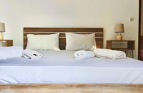Barbati House | Akrogiali Apartments