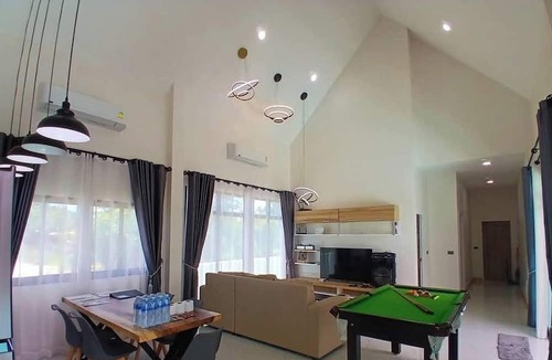 Rayong Villa | Large Private Pool Villa, 650 m From Mae Rumphueng Beach
