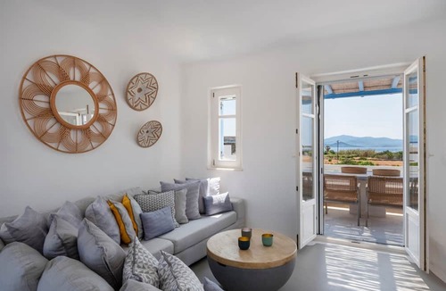 Ampelas House | Seaside Paros Ambelas Villa 1