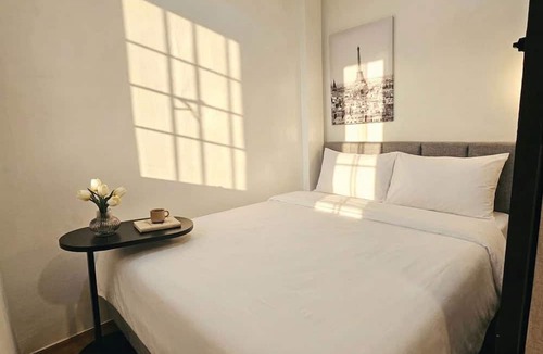 Thanon Phetchaburi Hotel | URBAN VIBE BANGKOK
