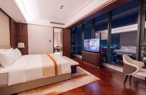 Tuol Kouk Hotel | HOWARD JOHNSON BY WYNDHAM TK Phnom Penh