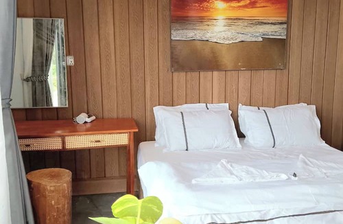 Koh Rong Bed & Breakfast | Sunrise Hill Koh Rong