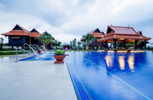 Kampot Resort | Heritage Village