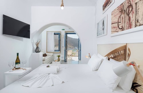Katapola Hotel | Kaerati Apartments