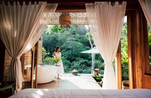 Bo Kluea Bed & Breakfast | Lomhaijai Homestay
