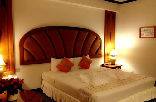Buriram Hotel | Thepnakorn Hotel