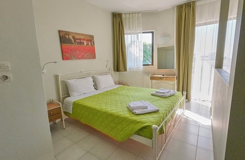 Theologos Hotel | Ivory Hotel