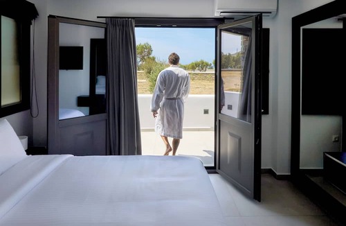 Agios Fokas Hotel | Emerald Tinos