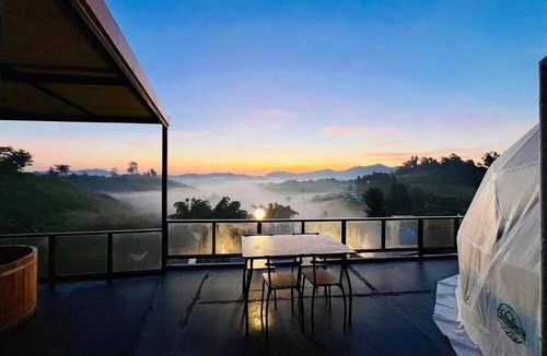 Sado Phong Resort | yugencamping