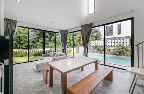 Bang Sare House | Gina Poolvilla90 Pattaya-Bangsaray beach