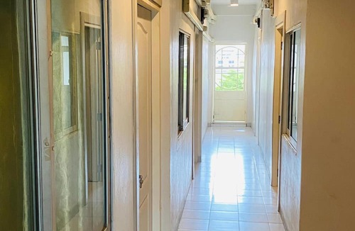Arun Amarin Hostel | Lemon Tree Khaosan Hostel