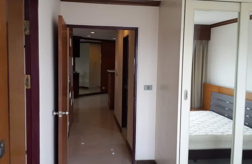 Makkasan Condo | Chic 2-bedroom condo with WiFi, AC in brilliant Krung Thep Maha Nakhon