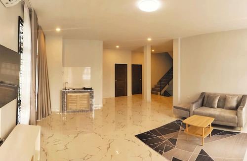 Hat Yai House | Hillview Terrace