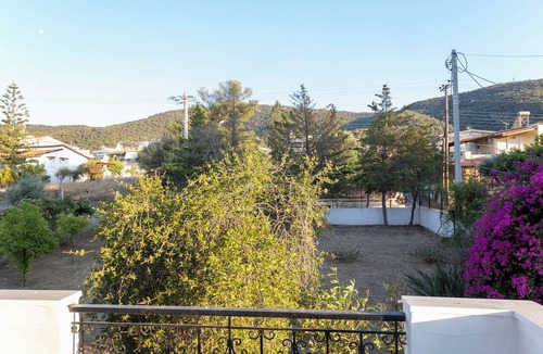 Salamis House | Salamina Blue Horizon House, next to the beach