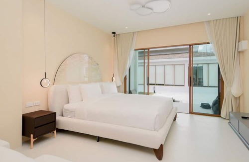 Huai Yai Villa | Emmarin Villa Pattaya