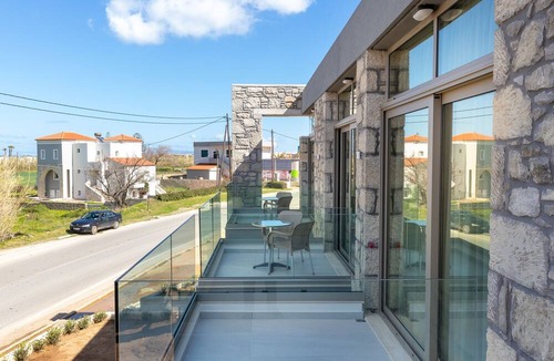 Kolymvari House | Achatis Apartments with sea view