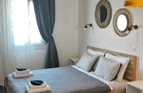 Drafaki House | Vougli View