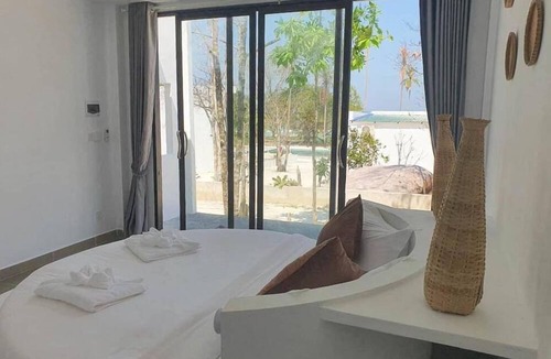 Koh Rong Resort | Luna Resort Koh Rong