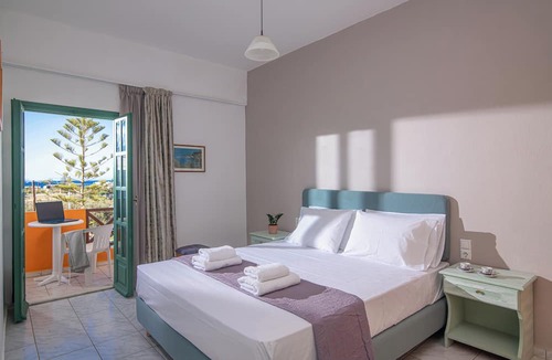 Agkisaras Hotel | Portokali Apartments