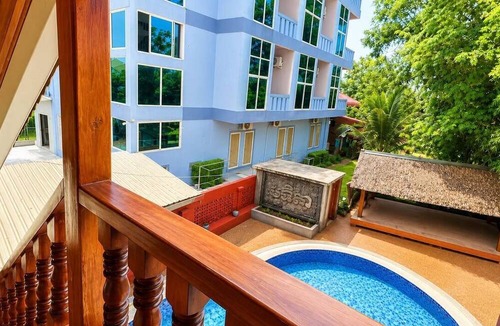 Kampot Hostel | Cloudy Hill Hostel & Villa