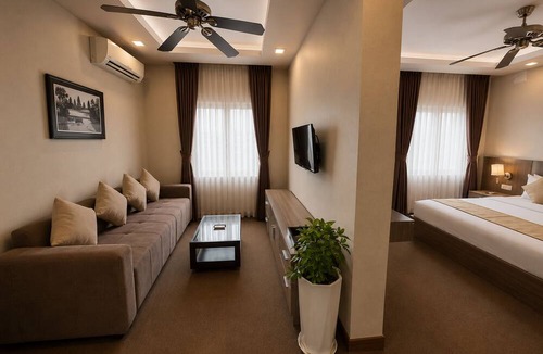 Chamkar Mon Hotel | Norodom Clover Hotel