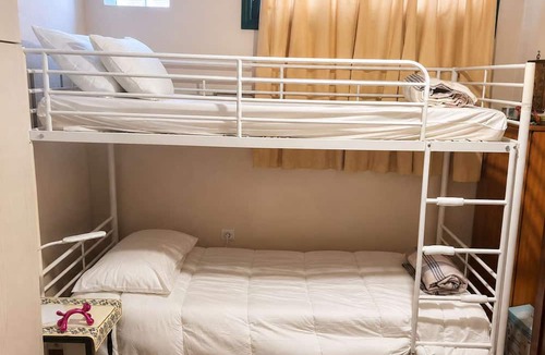 Rafina House | Perivolakia Garden View - Rafina Stay Near Airport