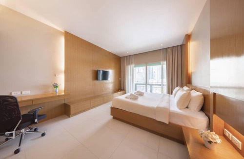 Khlong Toei Hotel | At115 by Rompo Mansion