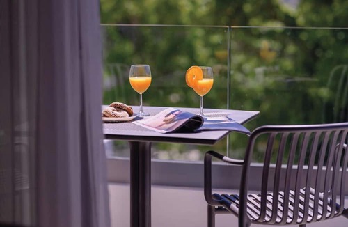 Spata-Artemida Hotel | Noma Smart Property by Airstay