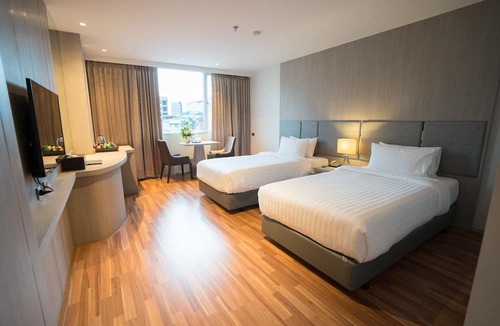 Downtown Hat Yai Hotel | New Season Square Hotel