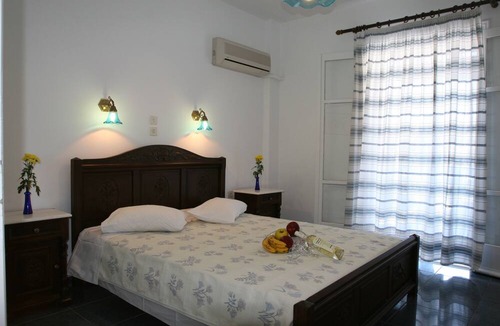 Mpatsi House | Erato Apartments