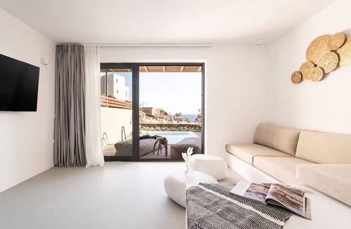 Tinos Villa | Aura Villas Tinos