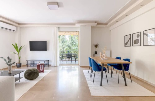 Chalandri Apartment | Captivating 2BR Apartment in Chalandri