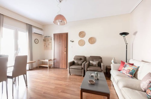 Koukaki Apartment | Heart of Koukaki flat, near Acropolis & Filopappou