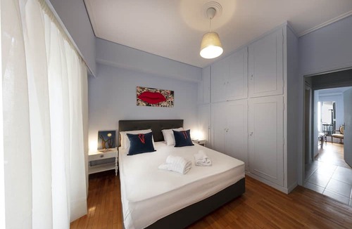 Koukaki Apartment | Ag. Nikolaou 4 · Spacious 3 Bedroom apt near Acrop